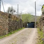 Quinta Do Cavaco - In A Farm مزرعة للإقامة Lazaro