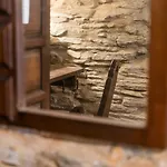Quinta Do Cavaco - In A Farm مزرعة للإقامة Lazaro