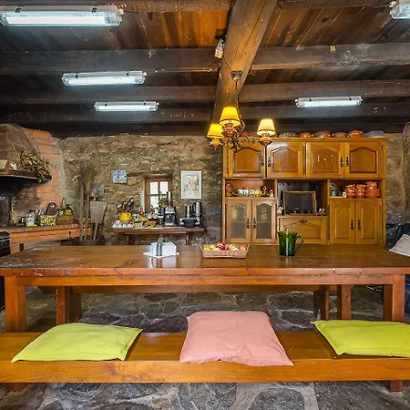 Κατάλυμα σε φάρμα Quinta Do Cavaco - In A Farm Lazaro