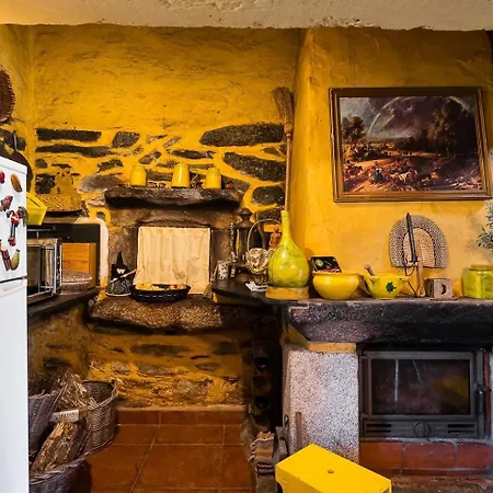 Quinta Do Cavaco - In A Farm * Lazaro