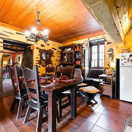 Quinta Do Cavaco - In A Farm Lazaro