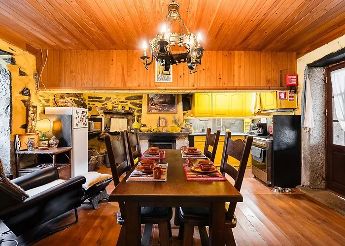 Quinta Do Cavaco - In A Farm Lazaro