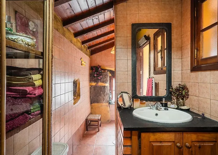 Quinta Do Cavaco - In A Farm * Lazaro