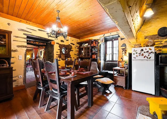 Quinta Do Cavaco - In A Farm Lazaro